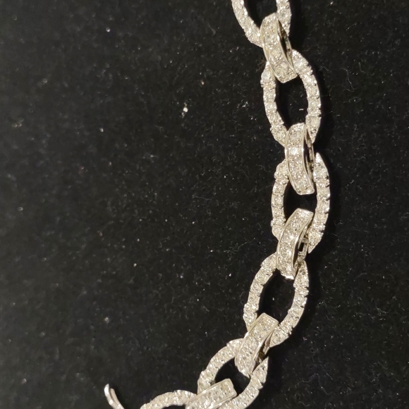 SALE WAS 18K $32 NOW $19 GOLD OVER STERLING SILVER AND DIAMONTE BRACELET - Picture 5 of 6